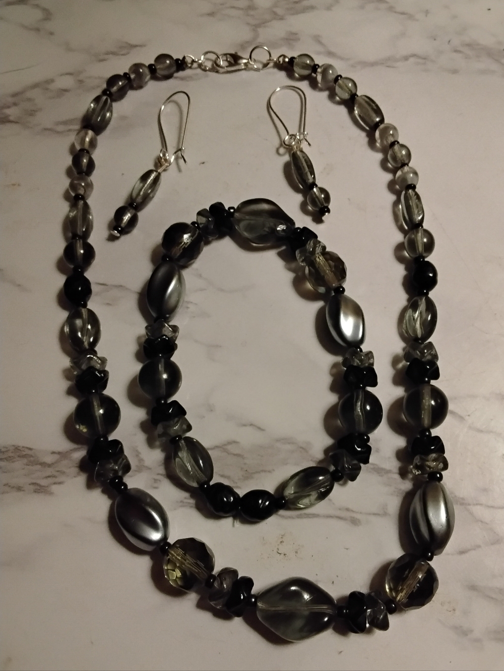 Designs By Lou , Vintage Glass Bead Jewlery Set